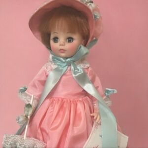 1971 Lucinda Red Hair, Pink Bonnet, Parasol by Madame Alexander